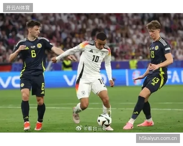 维尔茨将俱乐部高效助攻模式移植德国队，他与哈弗茨的连线是球队进攻关键